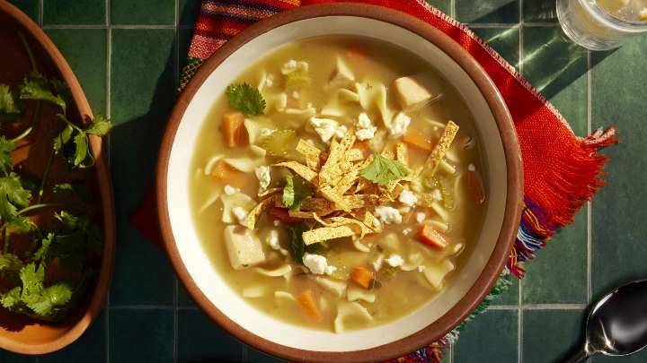 Green Chili Chicken Tortilla Soup