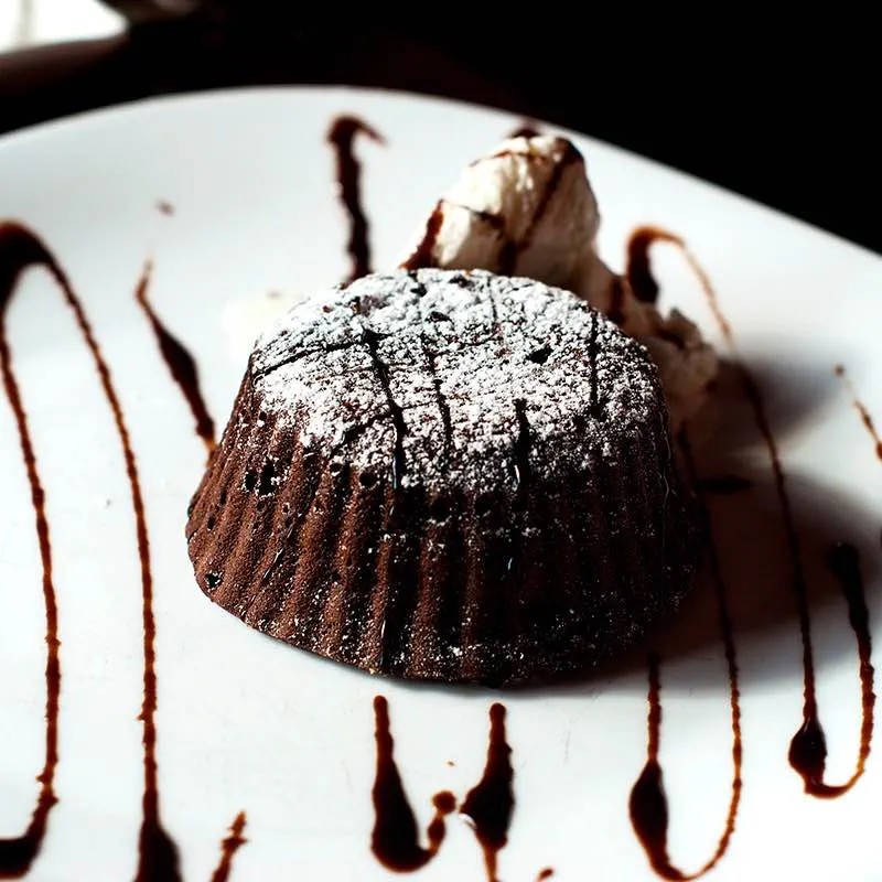 Brownies Mexicanos Apimentados com Natas Batidas e Chocolate