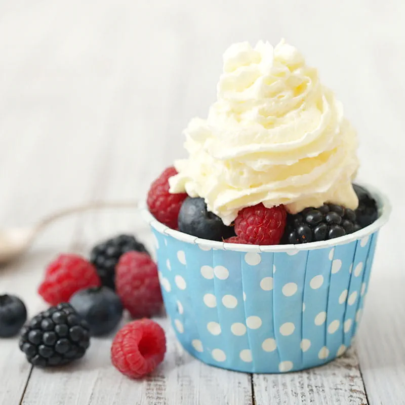 Taça de Frutos Vermelhos com Mistura de Pimentas