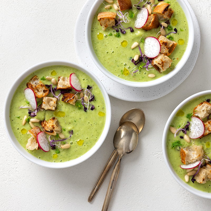 Gurken-Avocado Gazpacho (vegan) | McCormick Gurken-Avocado Gazpacho (vegan) | McCormick