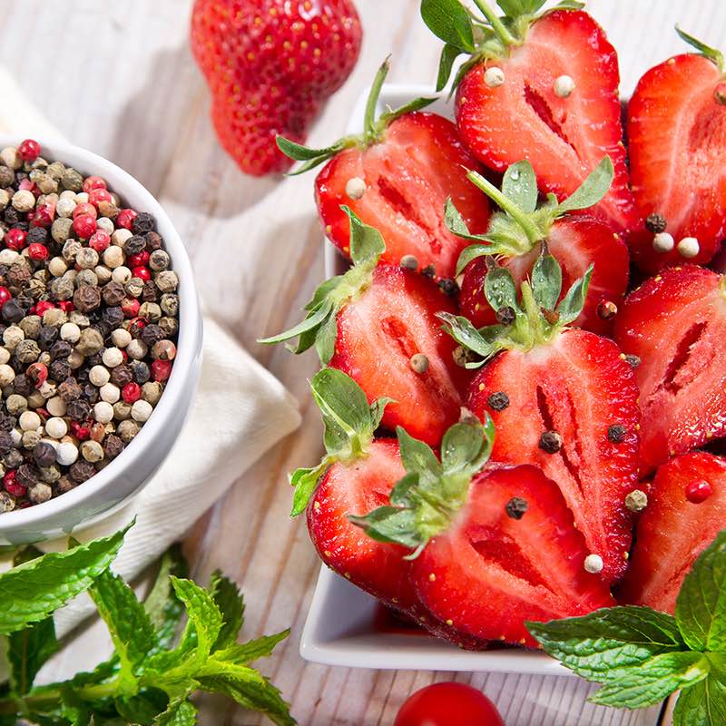 Salade de Fraises au Poivre Noir