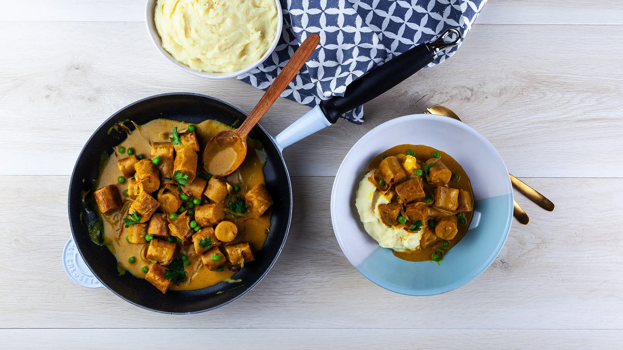 Keens_Curried_Sausages_RecipeImage Keens_Curried_Sausages_RecipeImage