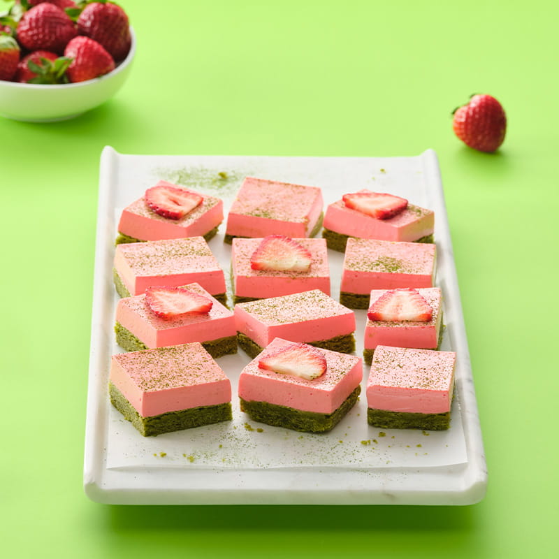 Strawberry Lite Matcha Slice