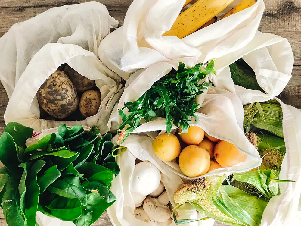 sustainable-food-background-food-with-reusable-bags